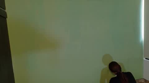 Snapshot of emerald_sparkles chatting on December 15, 2025, 4:33 pm sabrina online show from December 15, 2025, 4:33 pm