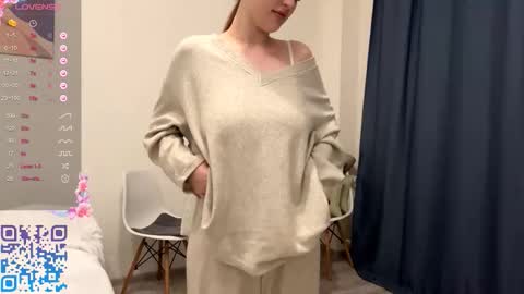 Snapshot of emeraldcotton chatting on October 10, 2025, 5:23 pm Gily online show from October 10, 2025, 5:23 pm