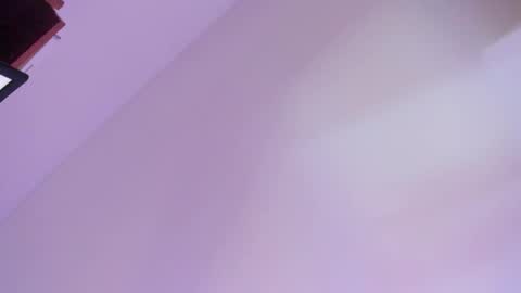 Emi online show from December 1, 2025, 5:29 pm