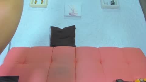 Emily online show from January 21, 2025, 12:07 pm