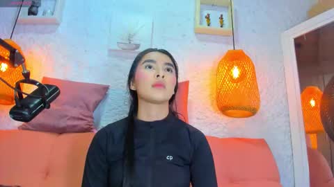 Emily online show from September 9, 2025, 12:05 pm