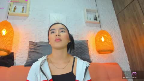 Emily online show from September 17, 2025, 12:07 pm