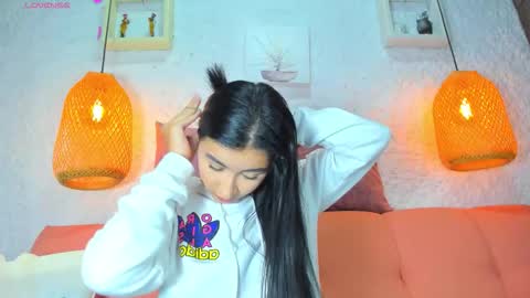 Emily online show from October 3, 2025, 12:02 pm