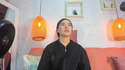 Emily online show from November 29, 2025, 12:08 pm