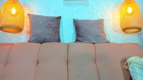 Emily online show from December 2, 2025, 11:59 am