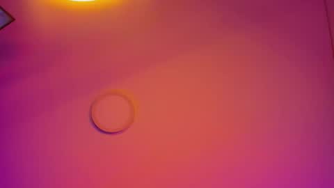 Snapshot of emiilycollins1 chatting on October 10, 2025, 11:15 pm online show from October 10, 2025, 11:15 pm