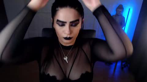 POWERFULL GODDESS EMILI online show from December 12, 2024, 2:59 am