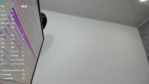 Snapshot of emili_lenus chatting on January 25, 2025, 2:25 pm Emili Lenus online show from January 25, 2025, 2:25 pm