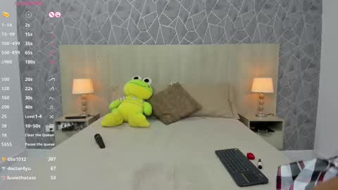 Snapshot of emili_lenus chatting on February 21, 2025, 11:43 pm Emili Lenus online show from February 21, 2025, 11:43 pm