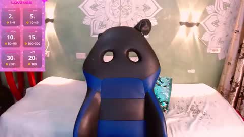 Emili roux online show from January 24, 2025, 4:06 pm