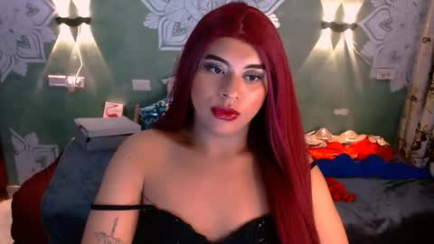 Emili roux online show from February 8, 2025, 9:46 pm