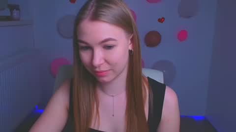 Emilia online show from March 7, 2025, 12:12 pm