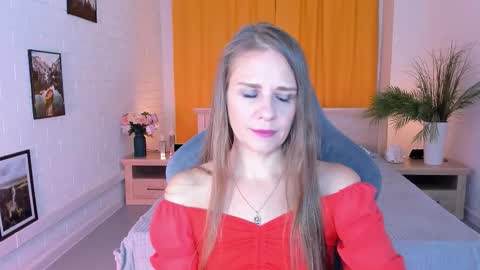 Snapshot of emiliabedy chatting on October 1, 2025, 9:15 am Emilia Bedy online show from October 1, 2025, 9:15 am