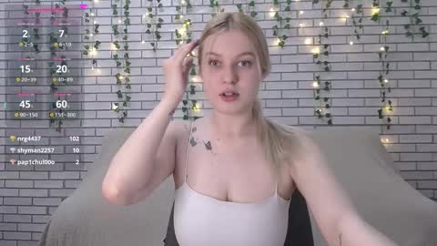 Snapshot of emiliaduchess chatting on February 20, 2025, 7:23 am Amili online show from February 20, 2025, 7:23 am