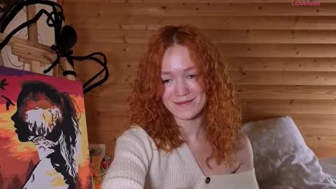 Snapshot of emiliyafox chatting on November 2, 2025, 1:35 pm Emi online show from November 2, 2025, 1:35 pm