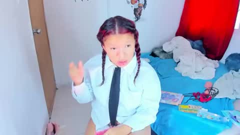 Snapshot of emilly_coper18 chatting on October 3, 2025, 1:19 pm emily online show from October 3, 2025, 1:19 pm