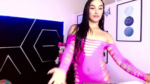 emillystonex online show from December 15, 2025, 10:25 pm