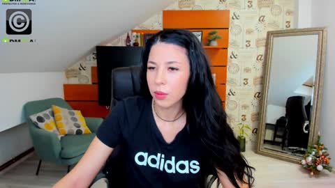 EmillyTaylor online show from December 30, 2024, 4:31 am