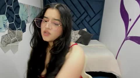 EMILY FOX online show from September 15, 2025, 3:01 pm