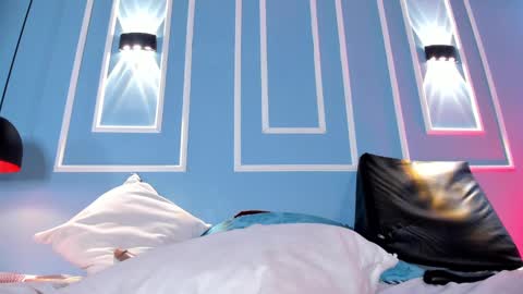 Snapshot of emily_ariaszc chatting on February 28, 2025, 4:20 pm Emily online show from February 28, 2025, 4:20 pm