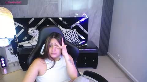 Snapshot of emily_cooper_t chatting on September 13, 2025, 3:06 am emily_cooper_t online show from September 13, 2025, 3:06 am