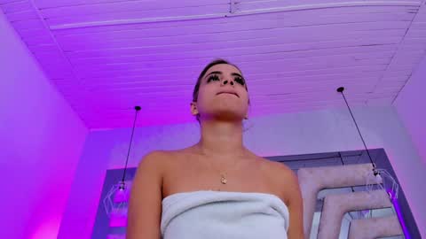 Snapshot of emily_ellen chatting on January 25, 2025, 4:57 pm Emily online show from January 25, 2025, 4:57 pm