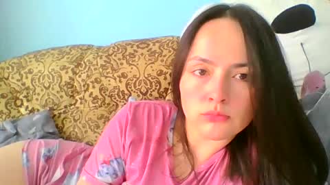 Snapshot of emily_morning_dew chatting on March 1, 2025, 11:06 am emily_morning_dew online show from March 1, 2025, 11:06 am