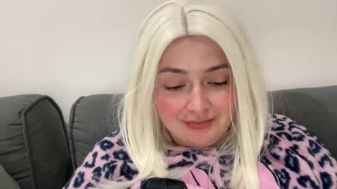 emily_morning_dew online show from November 22, 2025, 6:51 pm