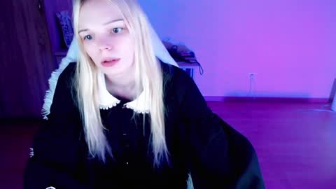 Lia online show from February 1, 2025, 12:29 am