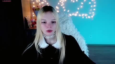 Lia online show from February 22, 2025, 11:57 pm