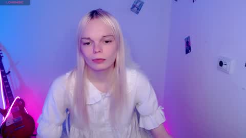 Lia online show from November 25, 2025, 8:53 pm