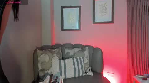 Snapshot of emily_roberts1 chatting on September 30, 2025, 1:27 pm Emily online show from September 30, 2025, 1:27 pm