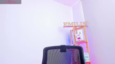 Emily online show from October 13, 2025, 2:39 pm