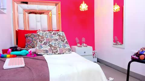 Emily online show from February 20, 2025, 2:24 pm