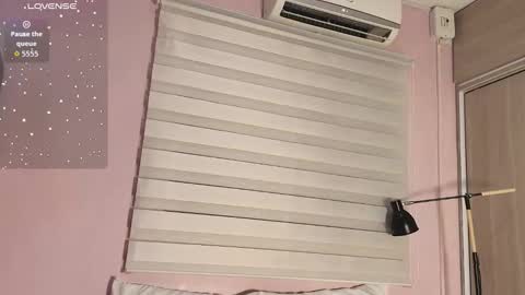 Snapshot of emily_sweett12 chatting on October 8, 2025, 11:52 am Emily online show from October 8, 2025, 11:52 am