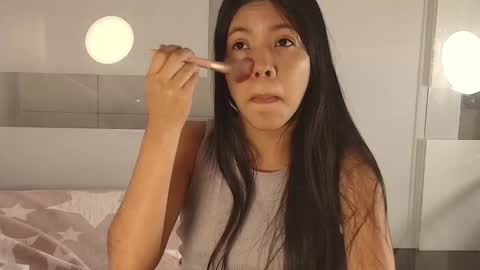 Snapshot of emily_sweett12 chatting on November 11, 2025, 12:05 pm Emily online show from November 11, 2025, 12:05 pm