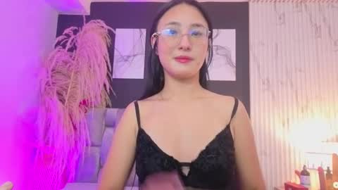Snapshot of emily_vermont chatting on September 28, 2025, 3:34 am emily_vermont online show from September 28, 2025, 3:34 am