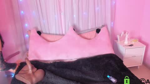  EMILY  online show from December 22, 2024, 4:39 am