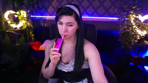 Emy online show from February 28, 2025, 6:43 am