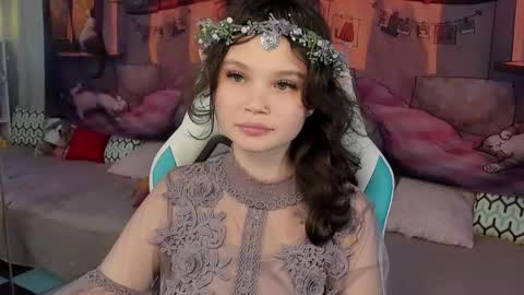 Snapshot of emilychaves chatting on October 30, 2025, 6:37 am Emilyhaves online show from October 30, 2025, 6:37 am