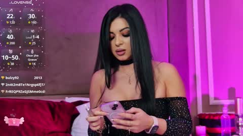 Snapshot of emilycolle_ chatting on February 8, 2025, 12:28 pm Emily online show from February 8, 2025, 12:28 pm