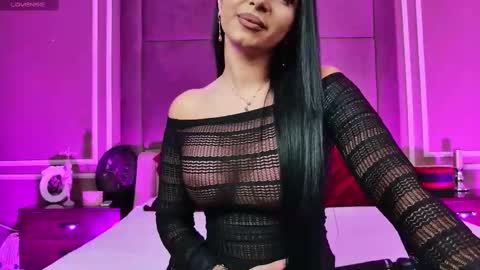 Snapshot of emilycolle_ chatting on February 9, 2025, 5:08 am Emily online show from February 9, 2025, 5:08 am