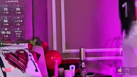 Snapshot of emilycolle_ chatting on February 10, 2025, 11:25 am Emily online show from February 10, 2025, 11:25 am