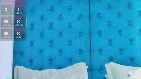 Snapshot of emilycolle_ chatting on December 15, 2025, 7:51 pm Emily online show from December 15, 2025, 7:51 pm