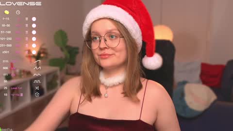 Snapshot of emilyforelsket chatting on December 25, 2024, 1:51 pm Emily online show from December 25, 2024, 1:51 pm