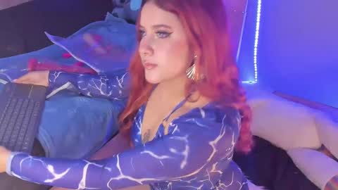 Snapshot of emilyfox1223 chatting on September 11, 2025, 12:22 am rosse foxter online show from September 11, 2025, 12:22 am