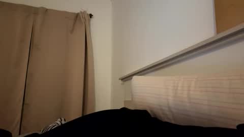 Snapshot of emilyhorney_ chatting on October 7, 2025, 11:57 pm Aria Becker online show from October 7, 2025, 11:57 pm