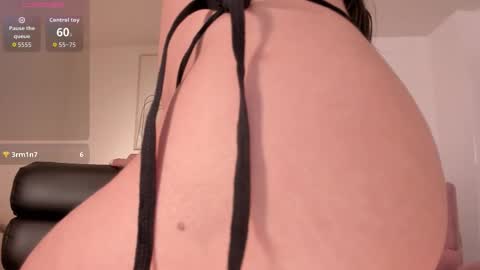 Emily online show from December 13, 2025, 9:09 pm