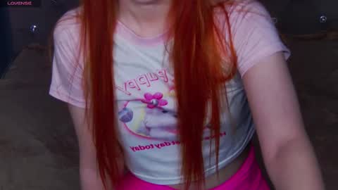 Snapshot of emilykents chatting on February 9, 2025, 4:36 am EmilyKents online show from February 9, 2025, 4:36 am