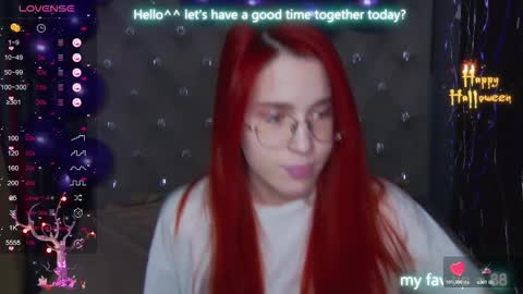 Snapshot of emilykents chatting on October 22, 2025, 2:01 am EmilyKents online show from October 22, 2025, 2:01 am